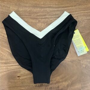 ONEONE JESSE BOTTOM CAPE